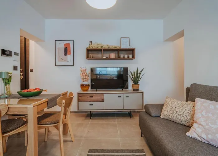 Apartman IV U Centru Kutine.